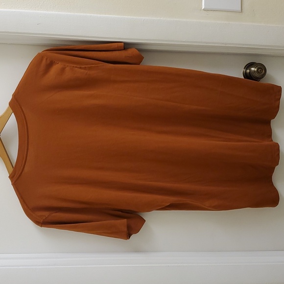 New with tags Old navy men's V neck short sleeve tee size large - Picture 5 of 6